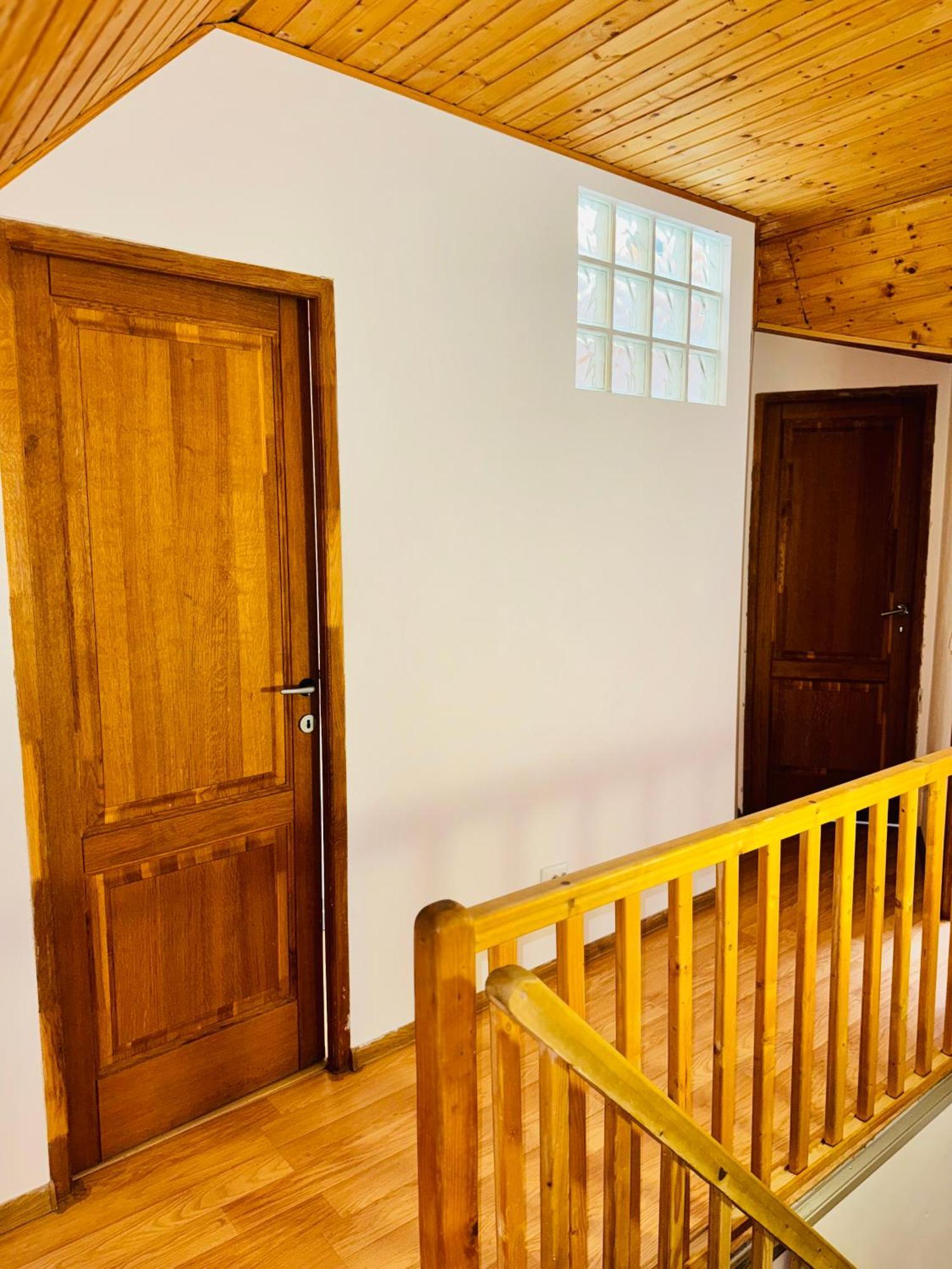 Schei Brasov-Скей Брашов Apartment ภายนอก รูปภาพ