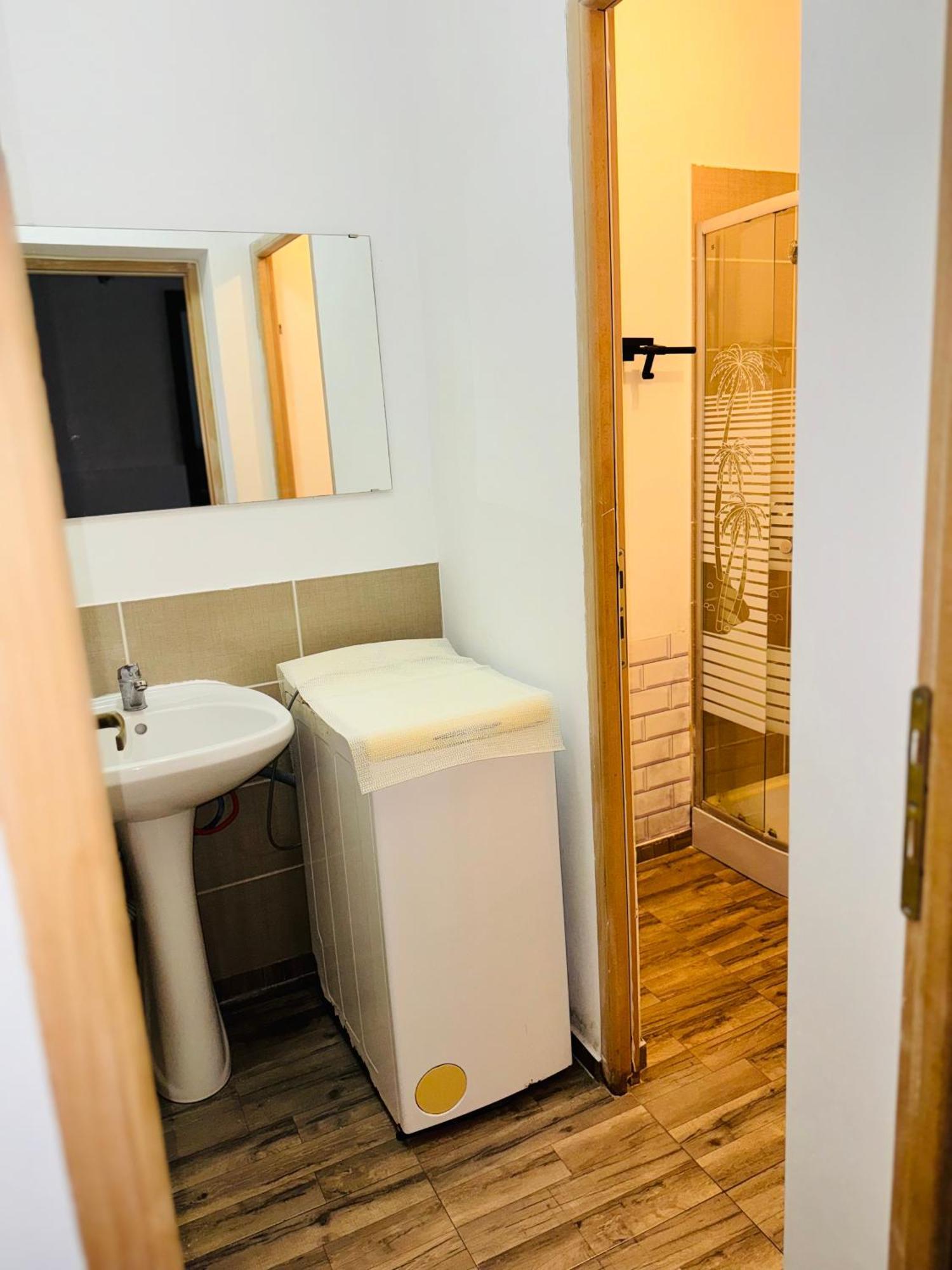 Schei Brasov-Скей Брашов Apartment ภายนอก รูปภาพ