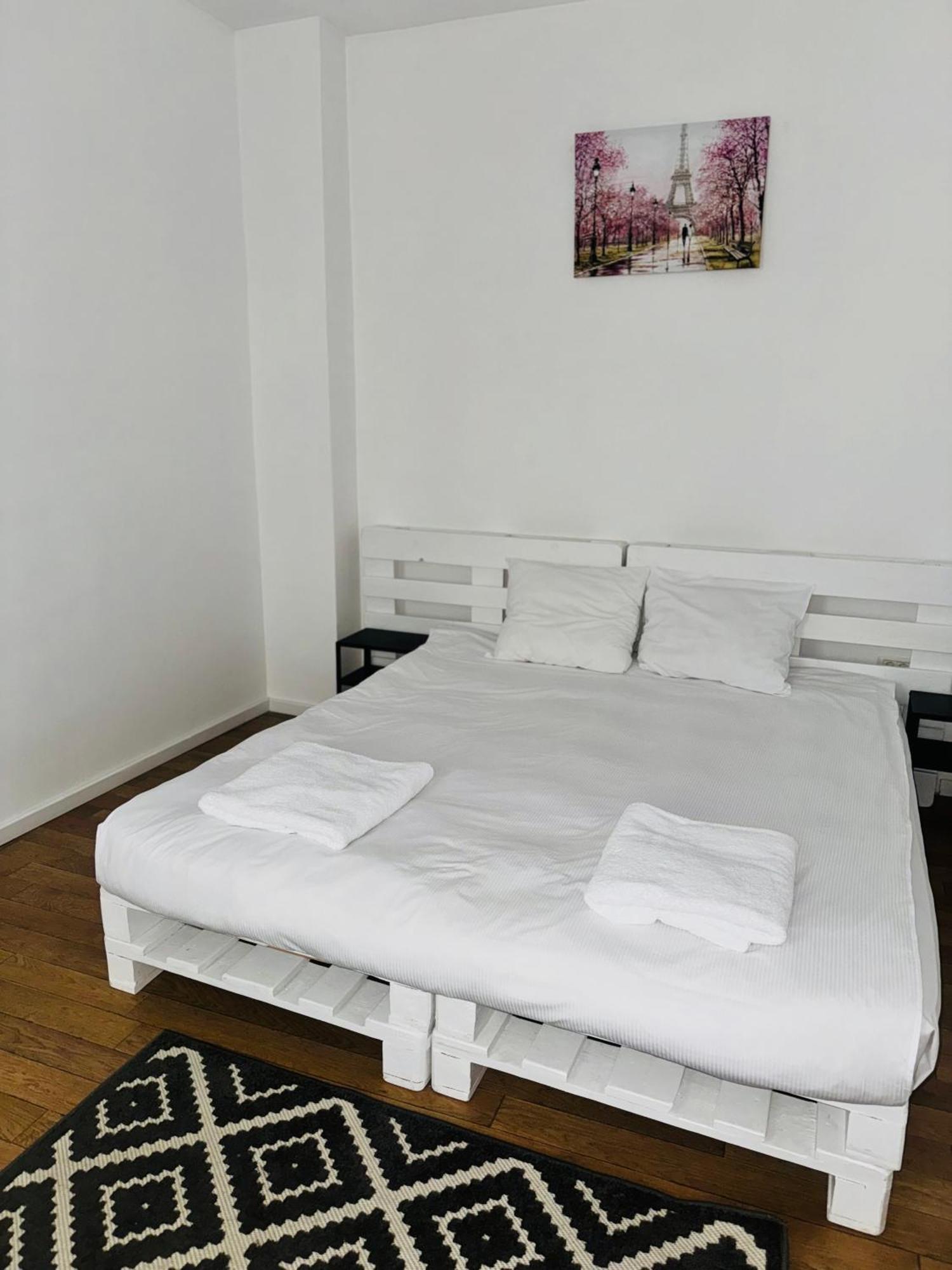 Schei Brasov-Скей Брашов Apartment ภายนอก รูปภาพ
