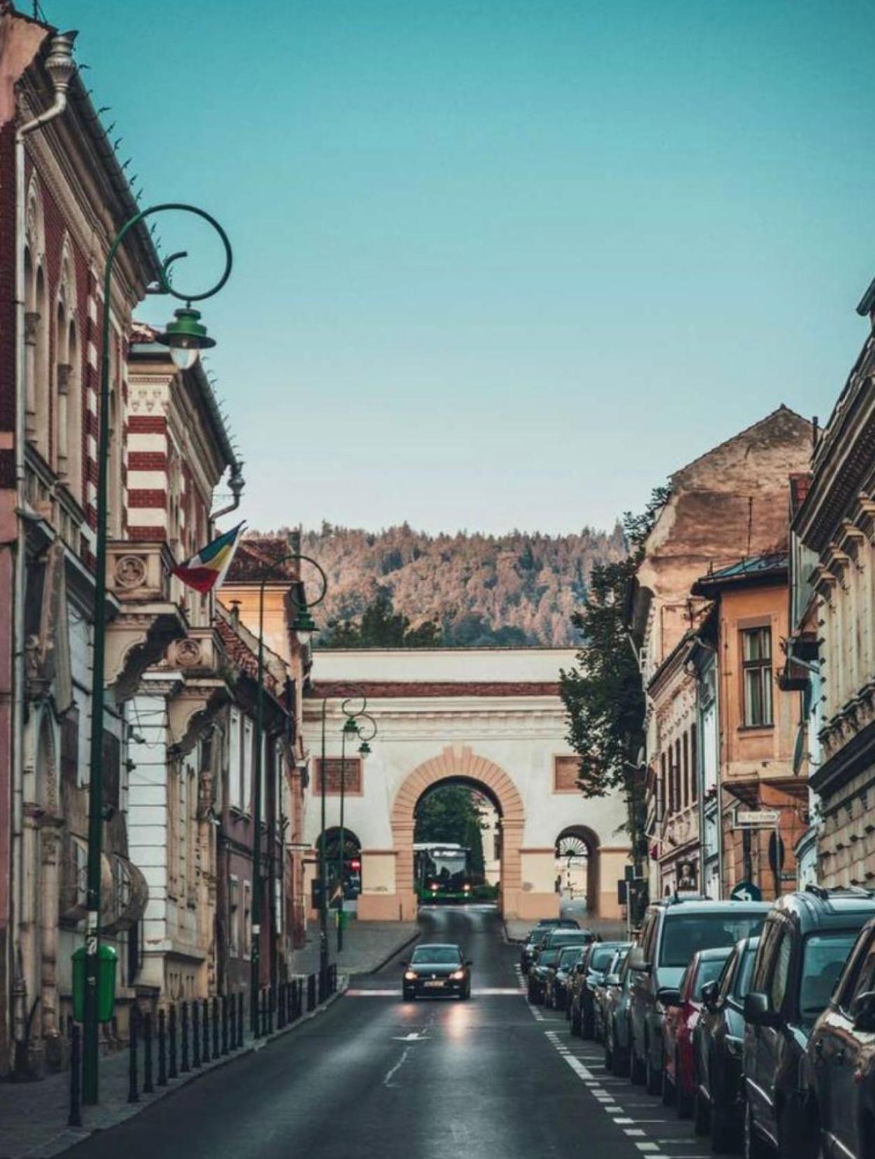 Schei Brasov-Скей Брашов Apartment ภายนอก รูปภาพ
